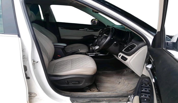2020 KIA SELTOS HTX PLUS 1.5 DIESEL, Diesel, Manual, 1,54,565 km, interior
