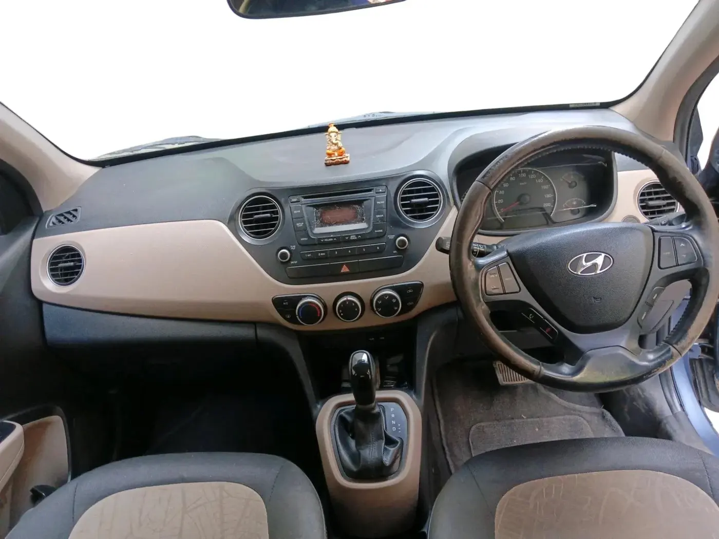 2015 Hyundai Grand i10 ASTA AT 1.2 KAPPA VTVT, Petrol, Automatic, 87,831 km, interior