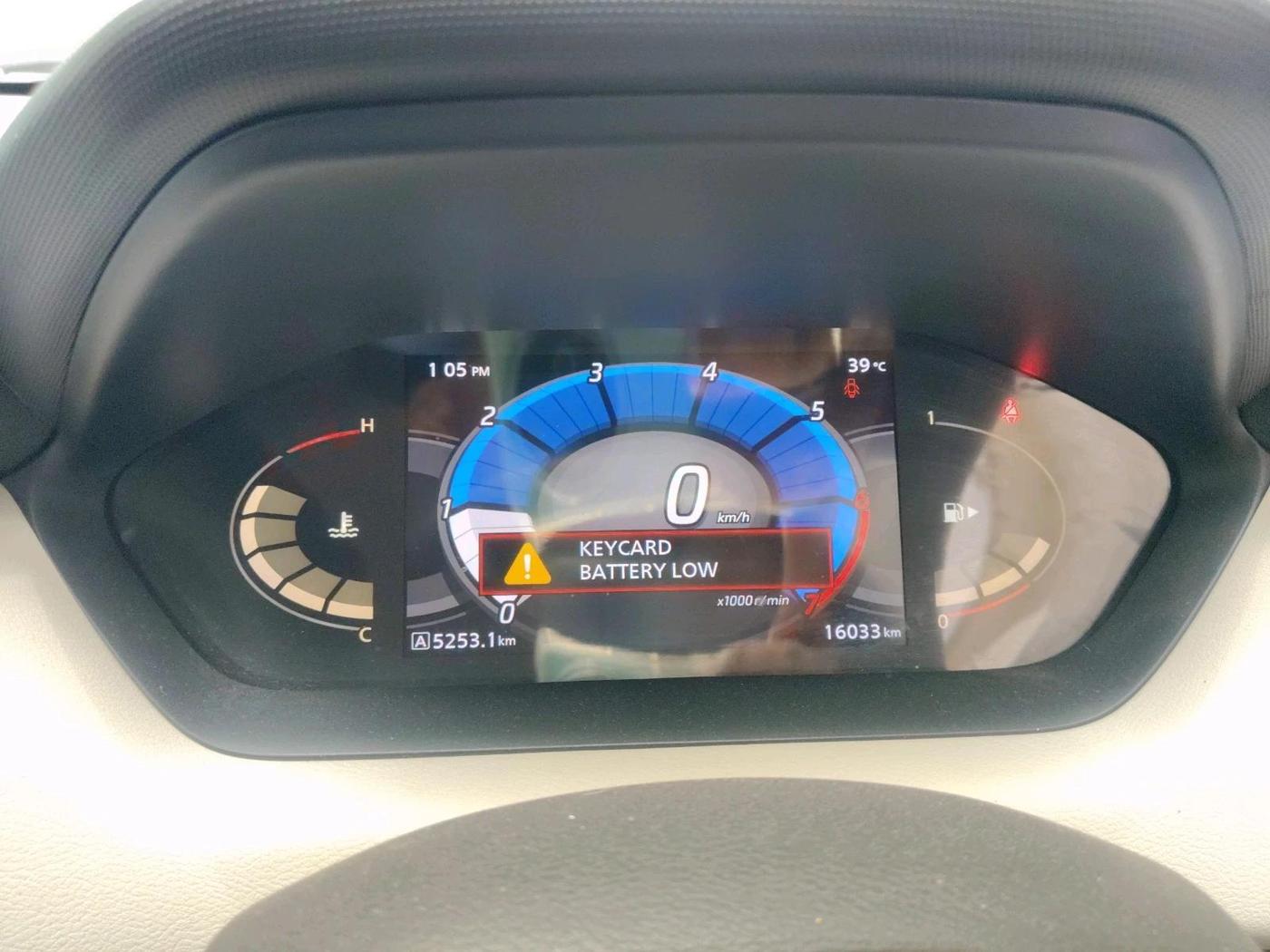 2023 Nissan MAGNITE XV MT, Petrol, Manual, 16,033 km, interior