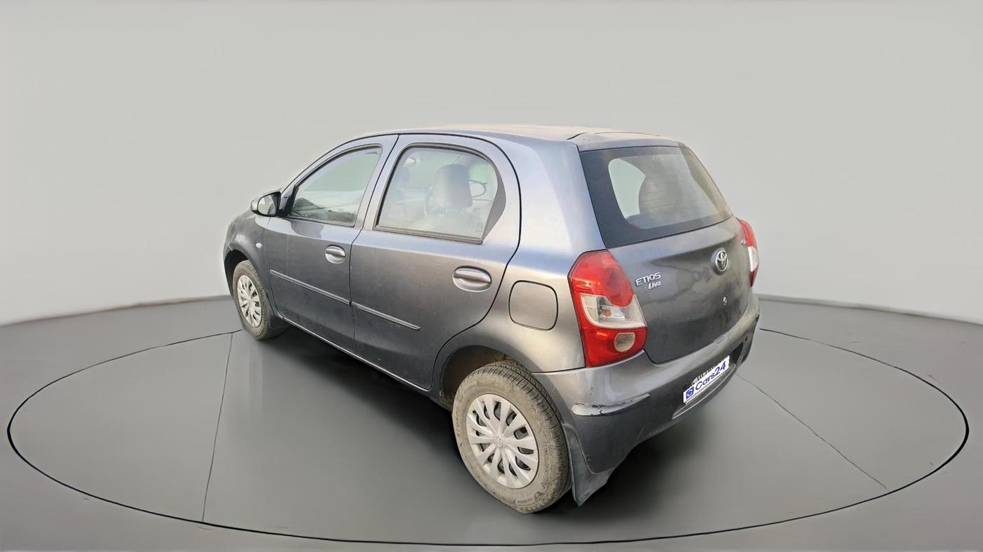 2016 Toyota Etios Liva GD, Diesel, Manual, 1,09,576 km, exterior