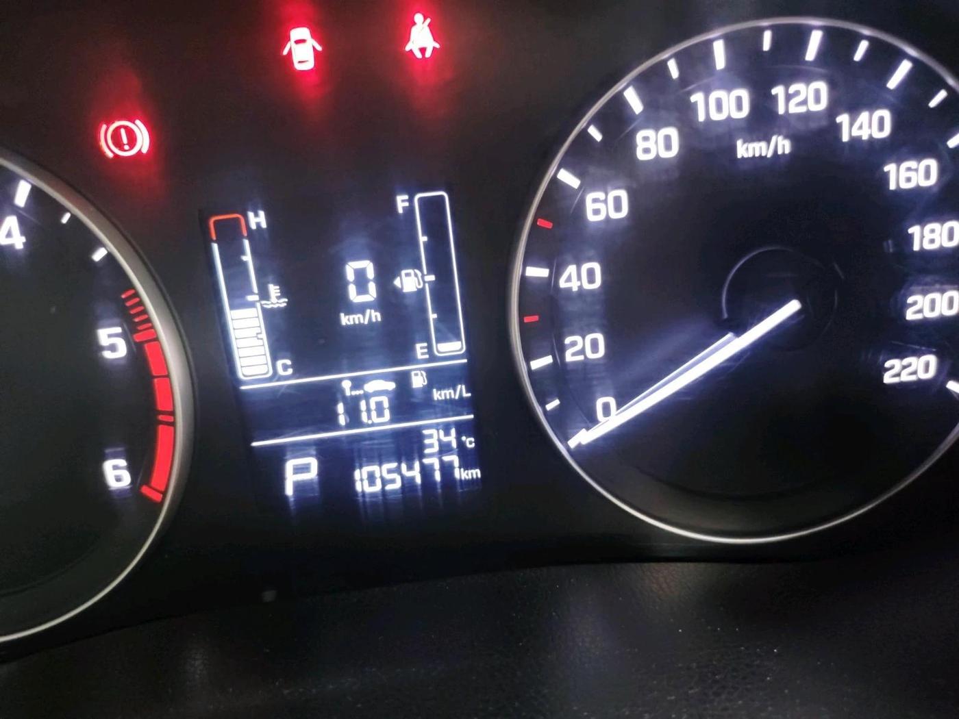 2018 Hyundai Creta SX AT 1.6 DIESEL, Diesel, Automatic, 1,05,477 km, interior