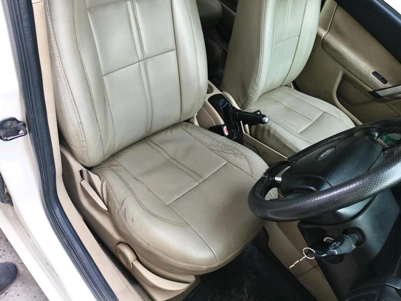 2011 Ford Fiesta Classic SXI 1.4 DIESEL, Diesel, Manual, 91,284 km, interior