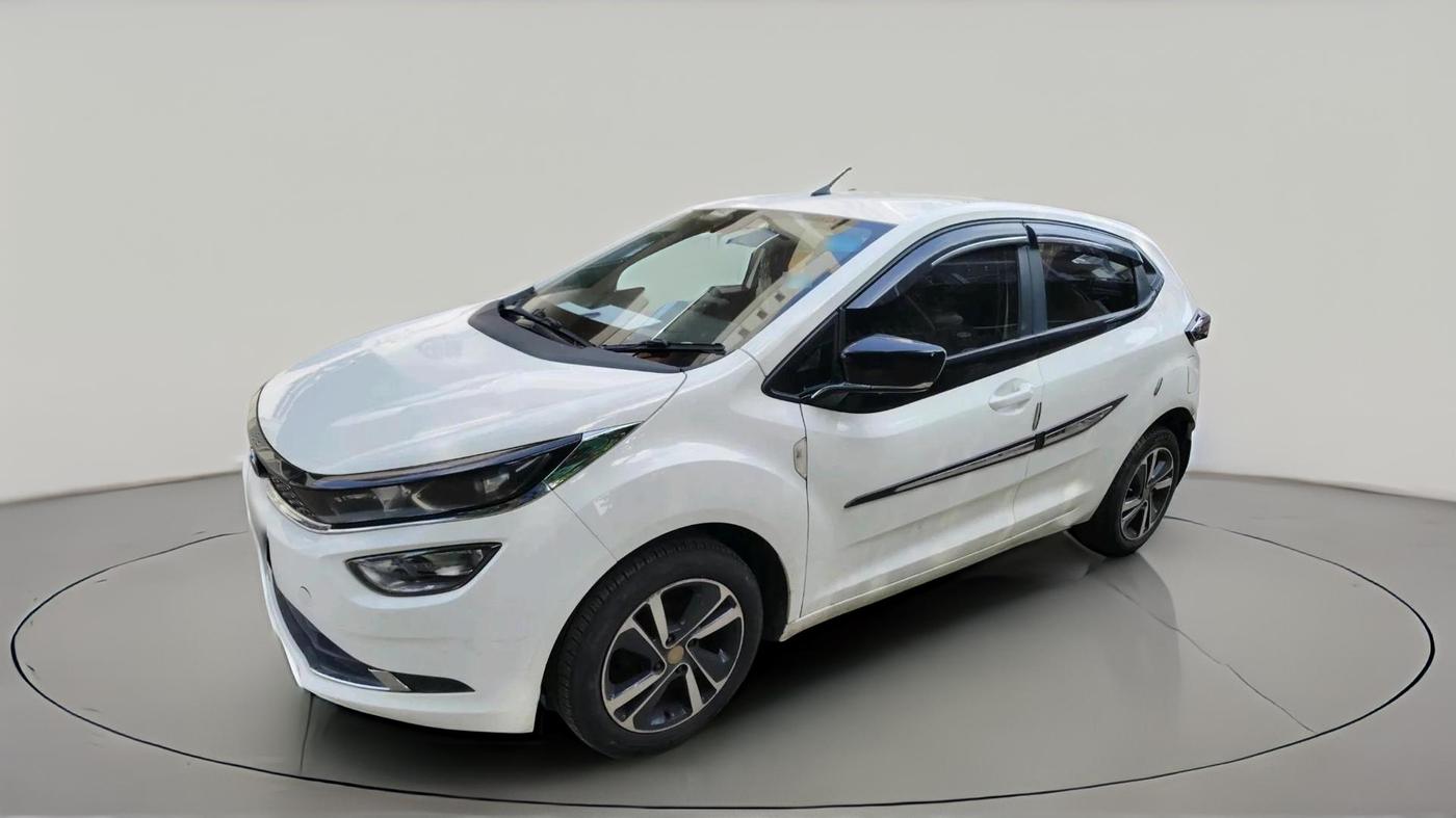 2022 Tata ALTROZ XZ PETROL, Petrol, Manual, 62,997 km, exterior