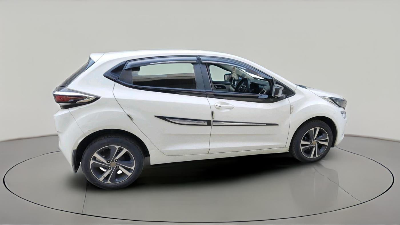 2022 Tata ALTROZ XZ PETROL, Petrol, Manual, 62,997 km, exterior