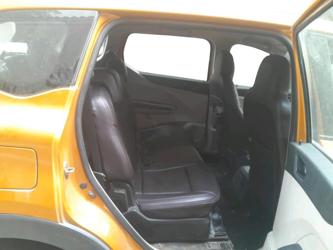 2019 Renault TRIBER RXT, Petrol, Manual, 71,848 km, interior