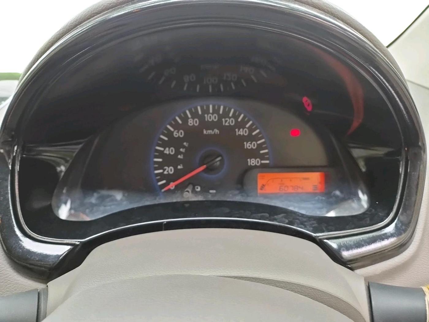 2015 Datsun Go T, CNG, Manual, 60,784 km, interior