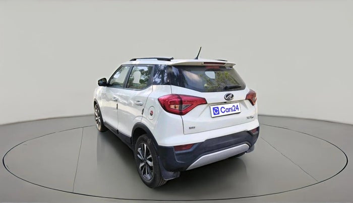 2022 Mahindra XUV300 W8 (O) 1.5 DIESEL, Diesel, Manual, 1,13,330 km, exterior