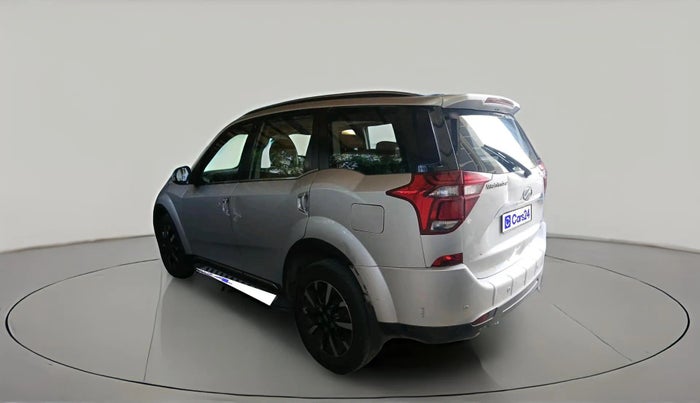 2018 Mahindra XUV500 W11 AT, Diesel, Automatic, 1,34,428 km, exterior
