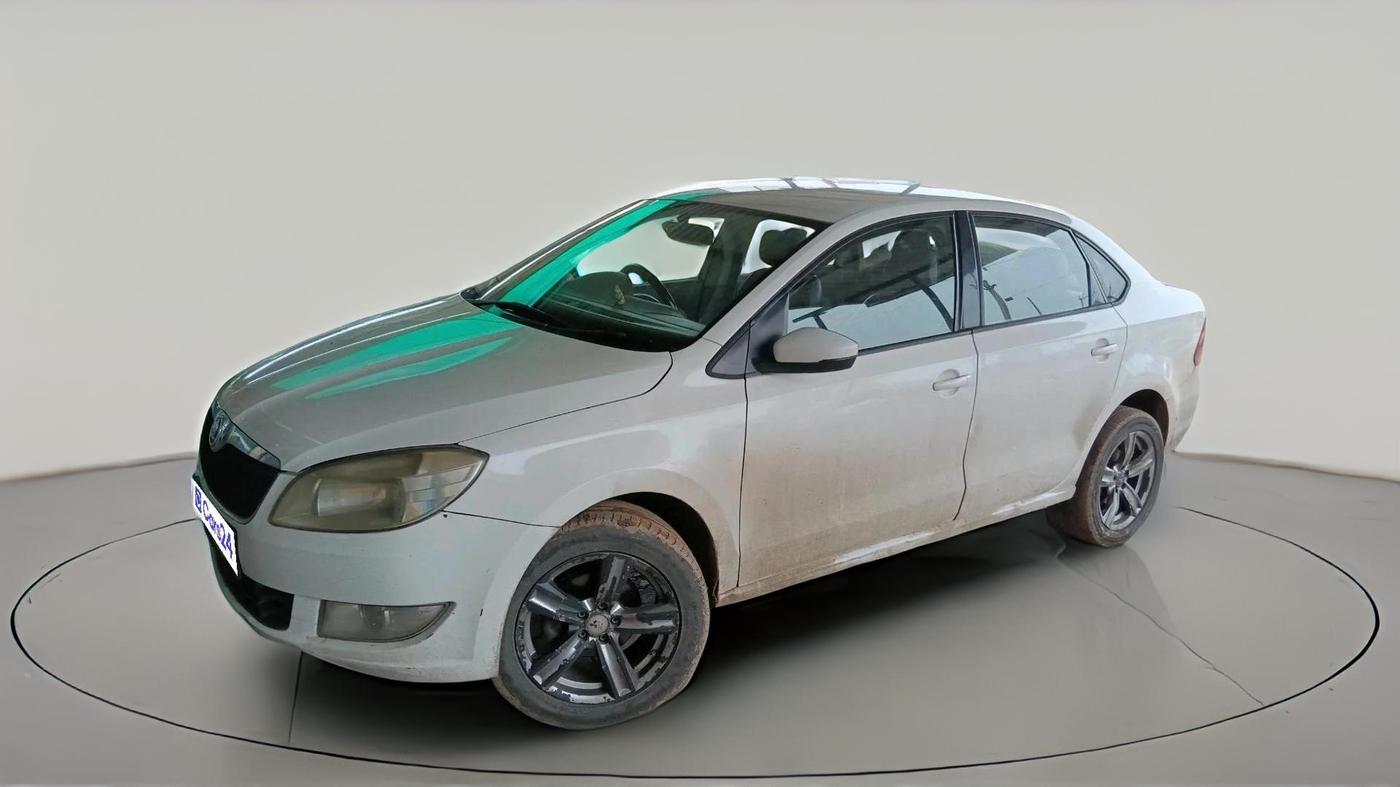 2015 Skoda Rapid 1.5 TDI CR AMBITION PLUS, Diesel, Manual, 2,27,091 km, exterior