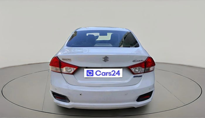 2015 Maruti Ciaz ZXI, CNG, Manual, 1,53,071 km, exterior