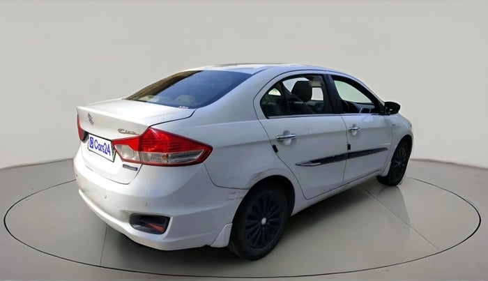 2015 Maruti Ciaz ZXI, CNG, Manual, 1,53,071 km, exterior