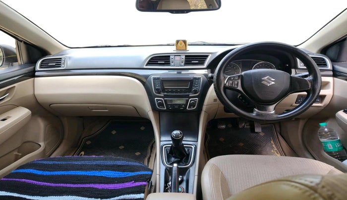 2015 Maruti Ciaz ZXI, CNG, Manual, 1,53,071 km, interior