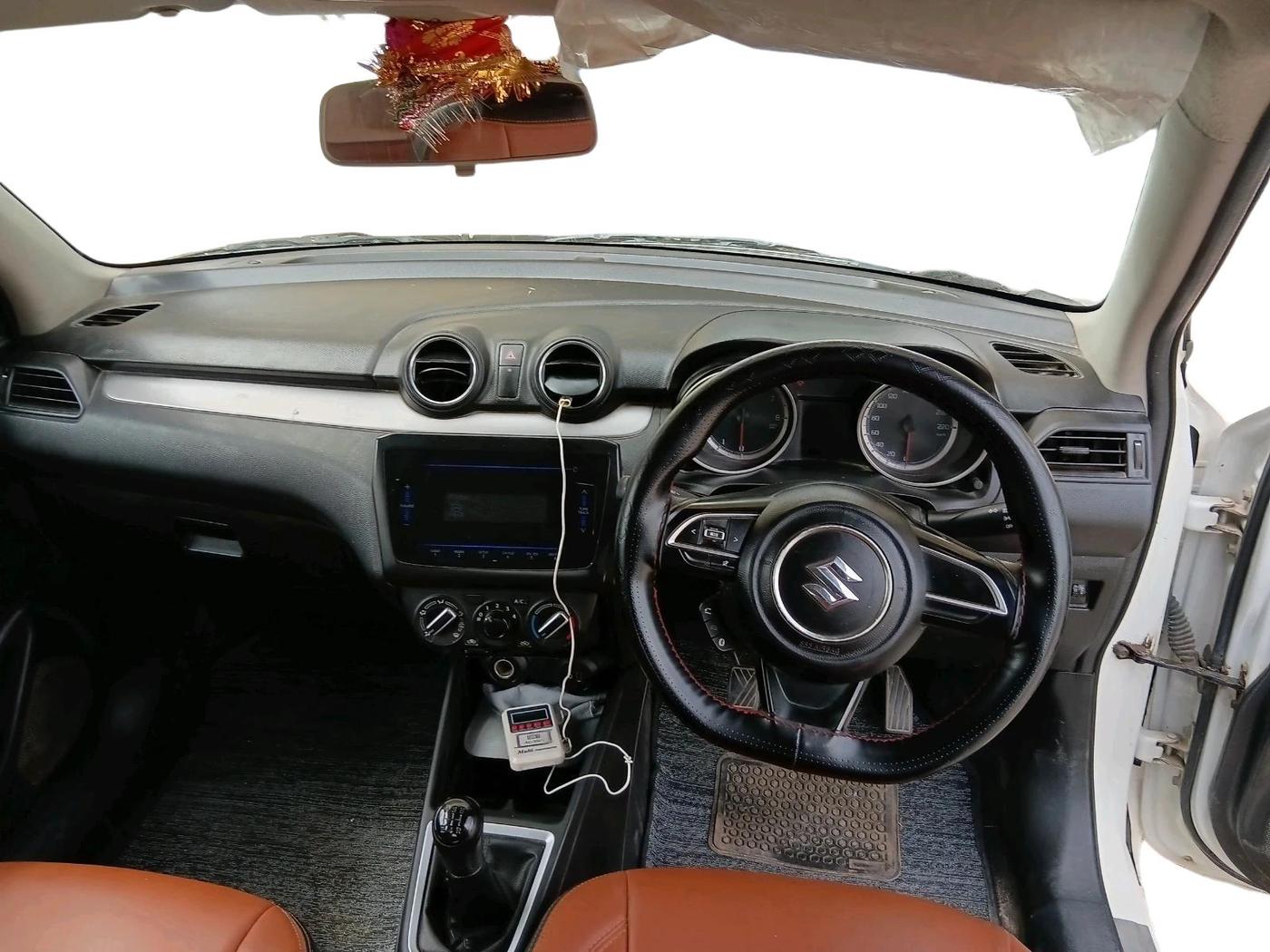 2021 Maruti Swift VXI, Petrol, Manual, 1,59,960 km, interior