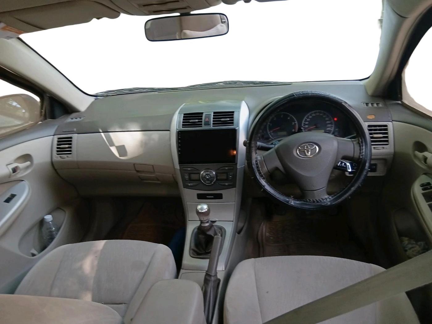 2011 Toyota Corolla Altis G DIESEL, Diesel, Manual, 1,55,600 km, interior