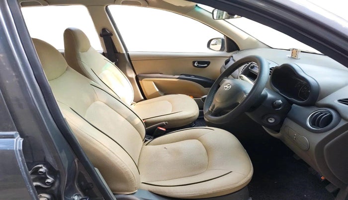 2012 Hyundai i10 MAGNA 1.2, Petrol, Manual, 89,000 km, interior