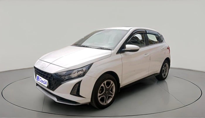 2024 Hyundai NEW I20 Sportz (O) 1.2 IVT, Petrol, Automatic, 7,013 km, exterior
