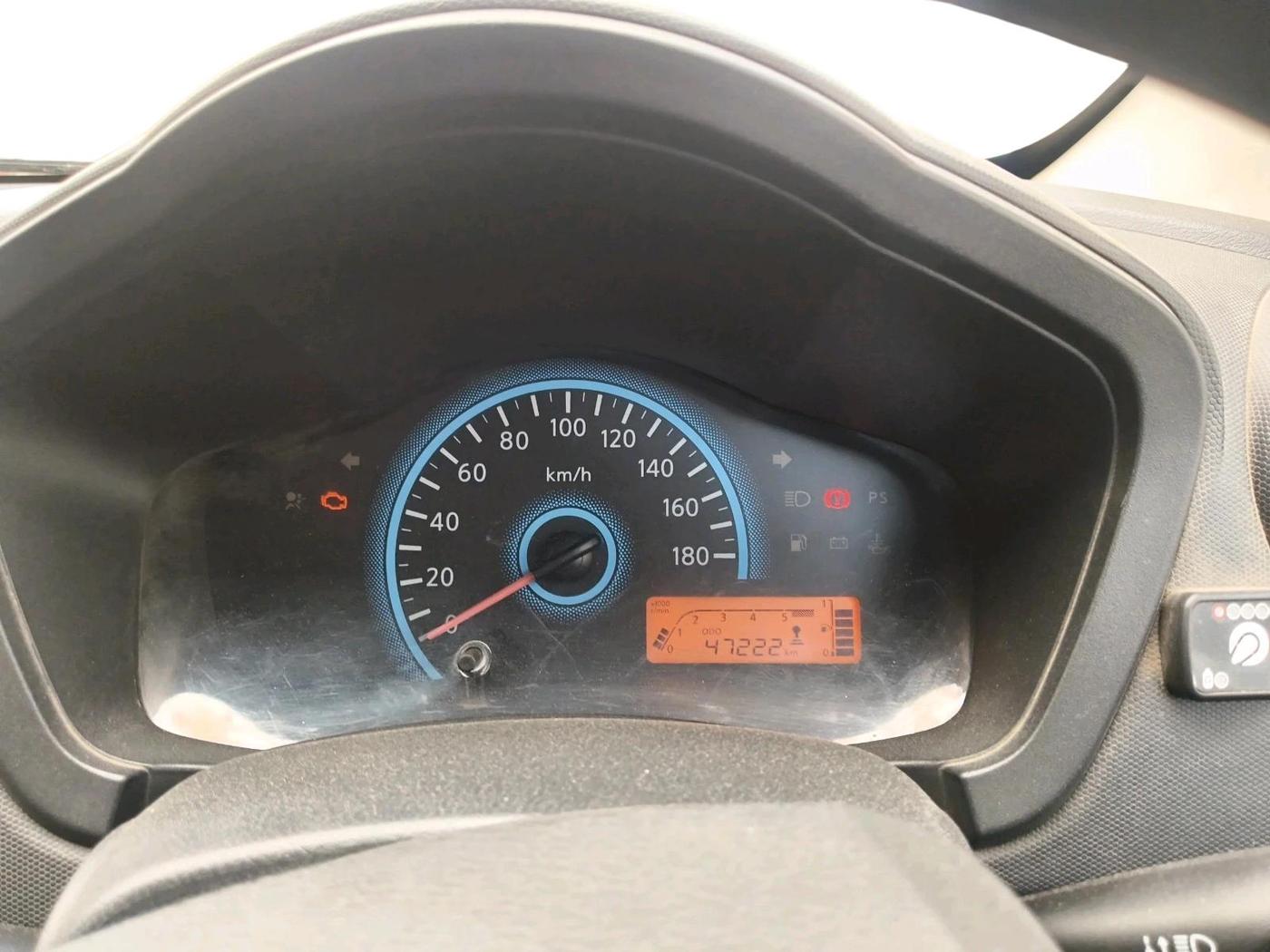 2017 Datsun Redi Go T (O), CNG, Manual, 47,222 km, interior