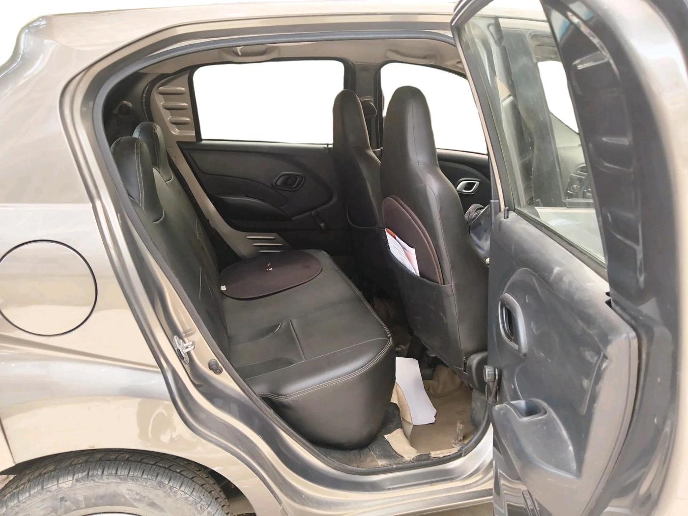 2017 Datsun Redi Go T (O), CNG, Manual, 47,222 km, interior