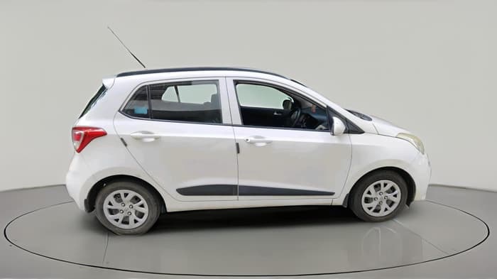 2017 Hyundai Grand i10 SPORTZ (O) 1.2 KAPPA VTVT, Petrol, Manual, 78,741 km, exterior
