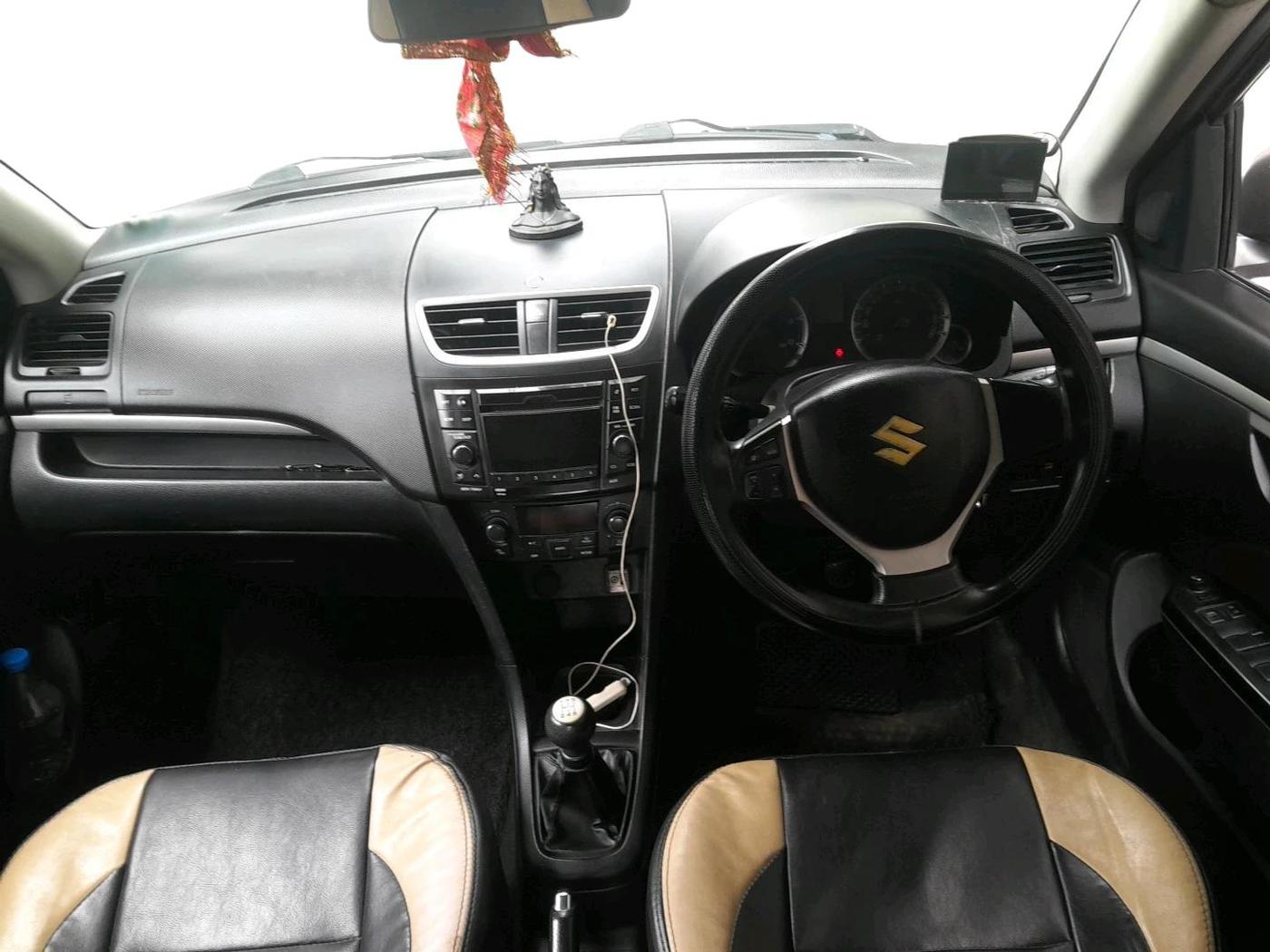 2012 Maruti Swift ZDI, Diesel, Manual, 1,01,000 km, interior