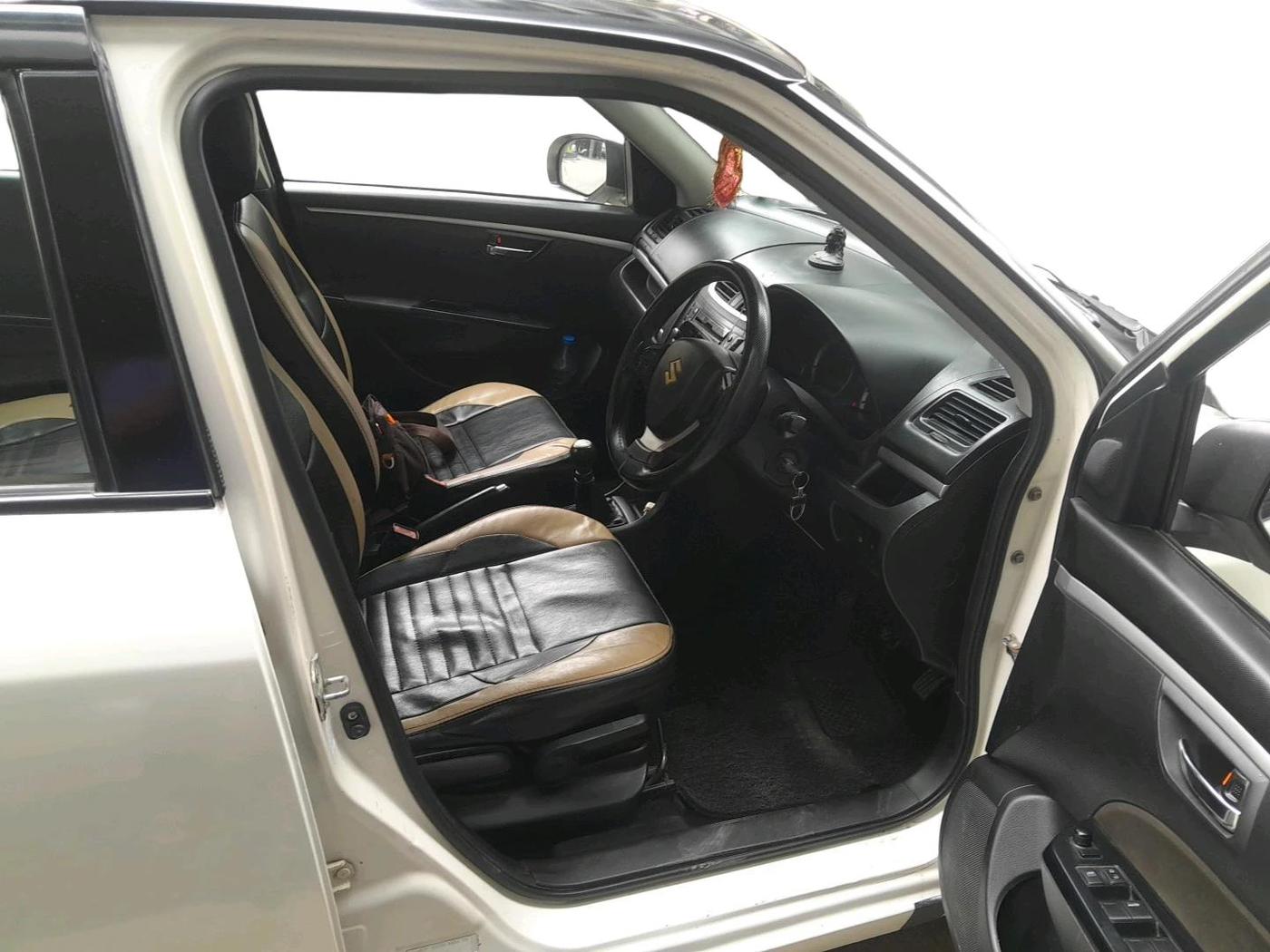 2012 Maruti Swift ZDI, Diesel, Manual, 1,01,000 km, interior
