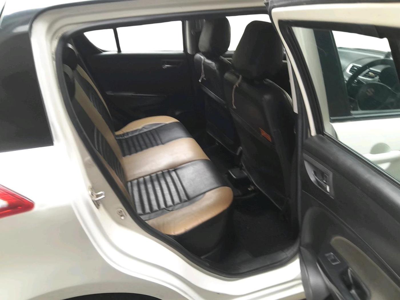 2012 Maruti Swift ZDI, Diesel, Manual, 1,01,000 km, interior