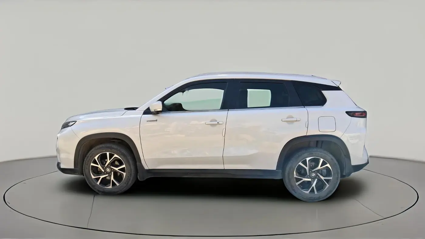 2022 Toyota URBAN CRUISER HYRYDER V HYBRID, Hybrid, Automatic, 65,401 km, exterior