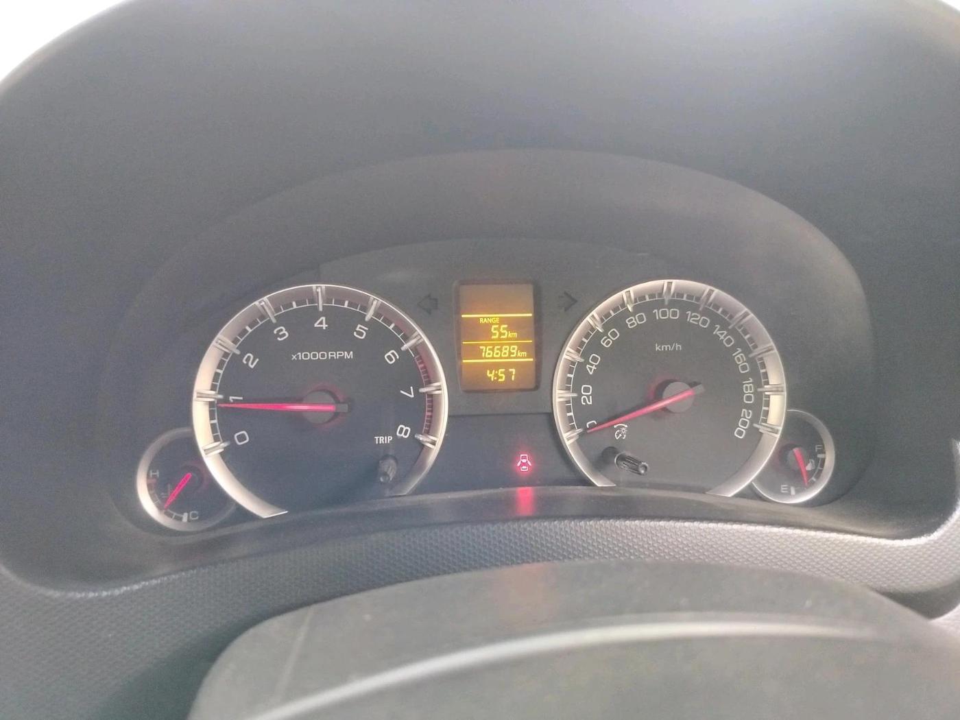 2013 Maruti Swift VXI, Petrol, Manual, 76,689 km, interior