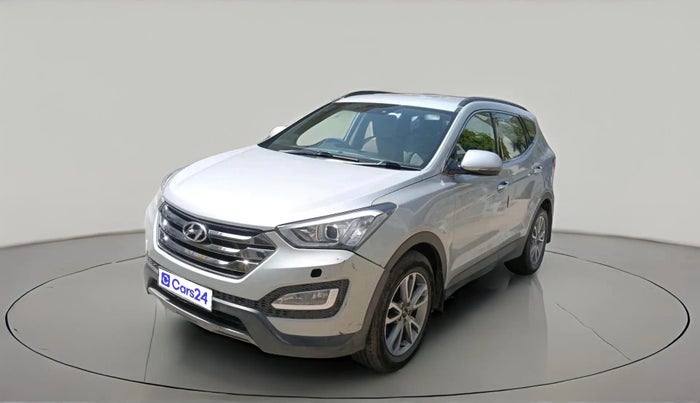 2015 Hyundai Santa Fe 2 WD AT, Diesel, Automatic, 1,23,238 km, exterior