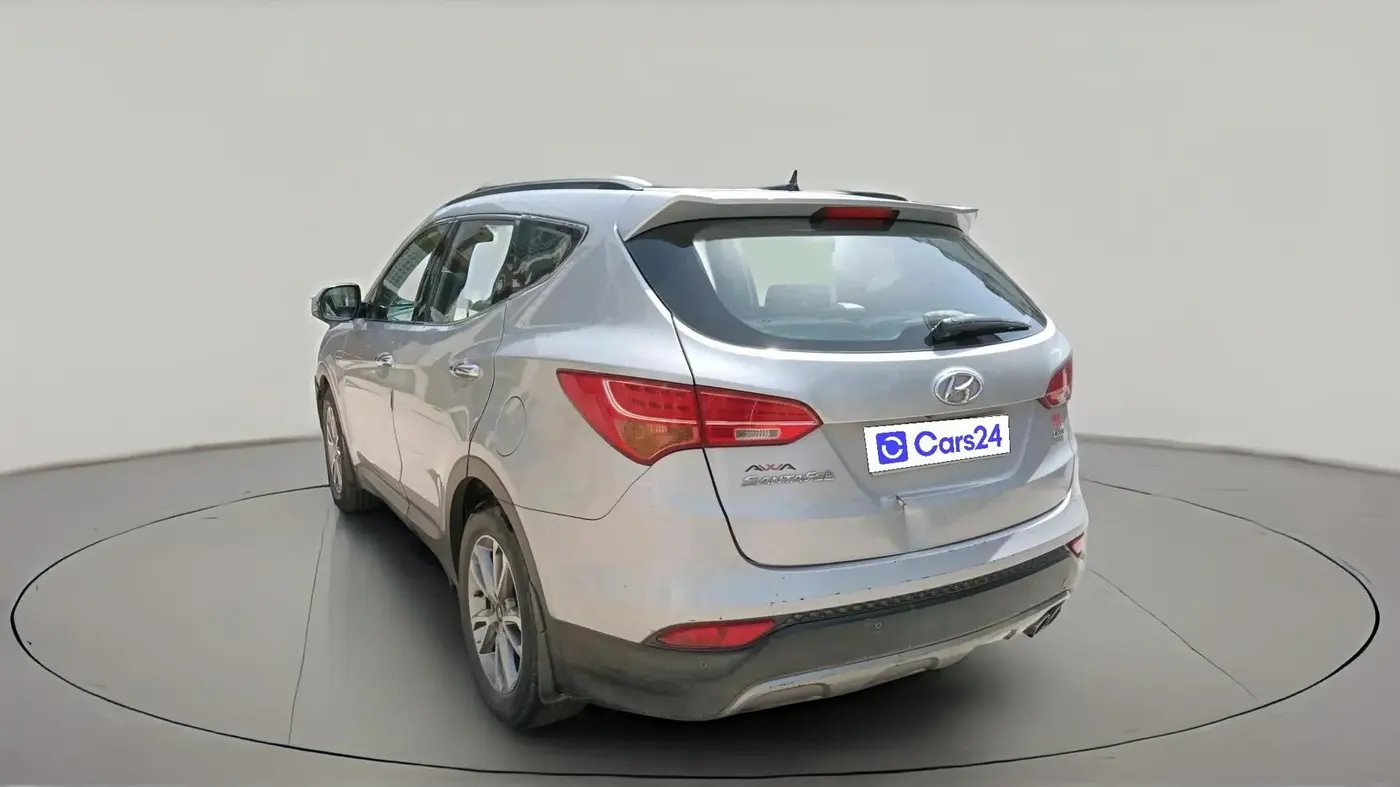 2015 Hyundai Santa Fe 2 WD AT, Diesel, Automatic, 1,23,238 km, exterior