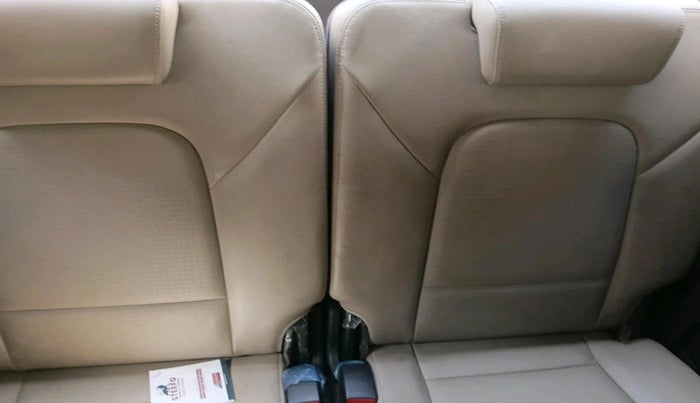 2015 Hyundai Santa Fe 2 WD AT, Diesel, Automatic, 1,23,238 km, interior