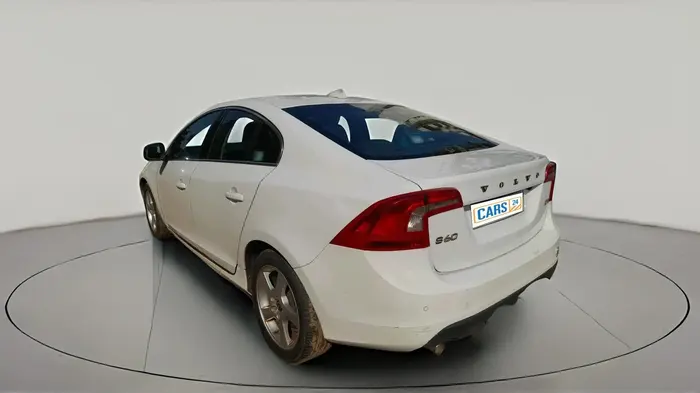 2013 Volvo S60 SUMMUM D4, Diesel, Automatic, 1,13,666 km, exterior