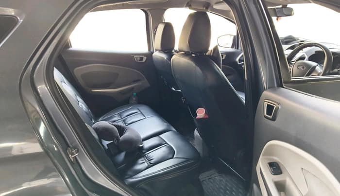 2016 Ford Ecosport TREND 1.5L DIESEL, Diesel, Manual, 1,74,221 km, interior