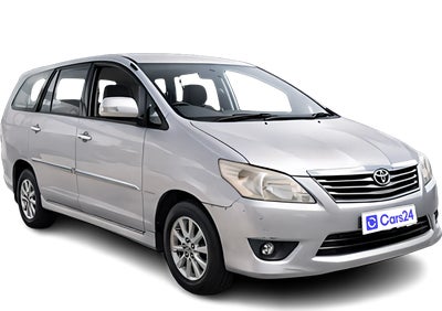 2012 Toyota Innova - SUV - Diesel - Manual - ₹3.80 lakh