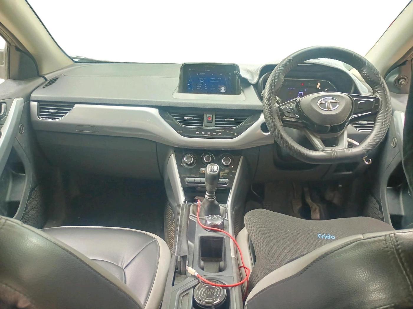 2023 Tata NEXON XM PLUS SUNROOF DIESEL, Diesel, Manual, 1,37,902 km, interior
