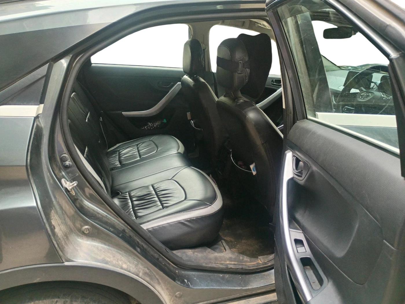 2023 Tata NEXON XM PLUS SUNROOF DIESEL, Diesel, Manual, 1,37,902 km, interior
