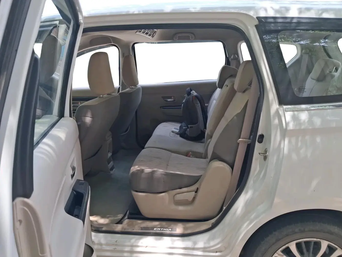 2022 Maruti Ertiga ZXI+ SHVS, Petrol, Manual, 82,551 km, interior