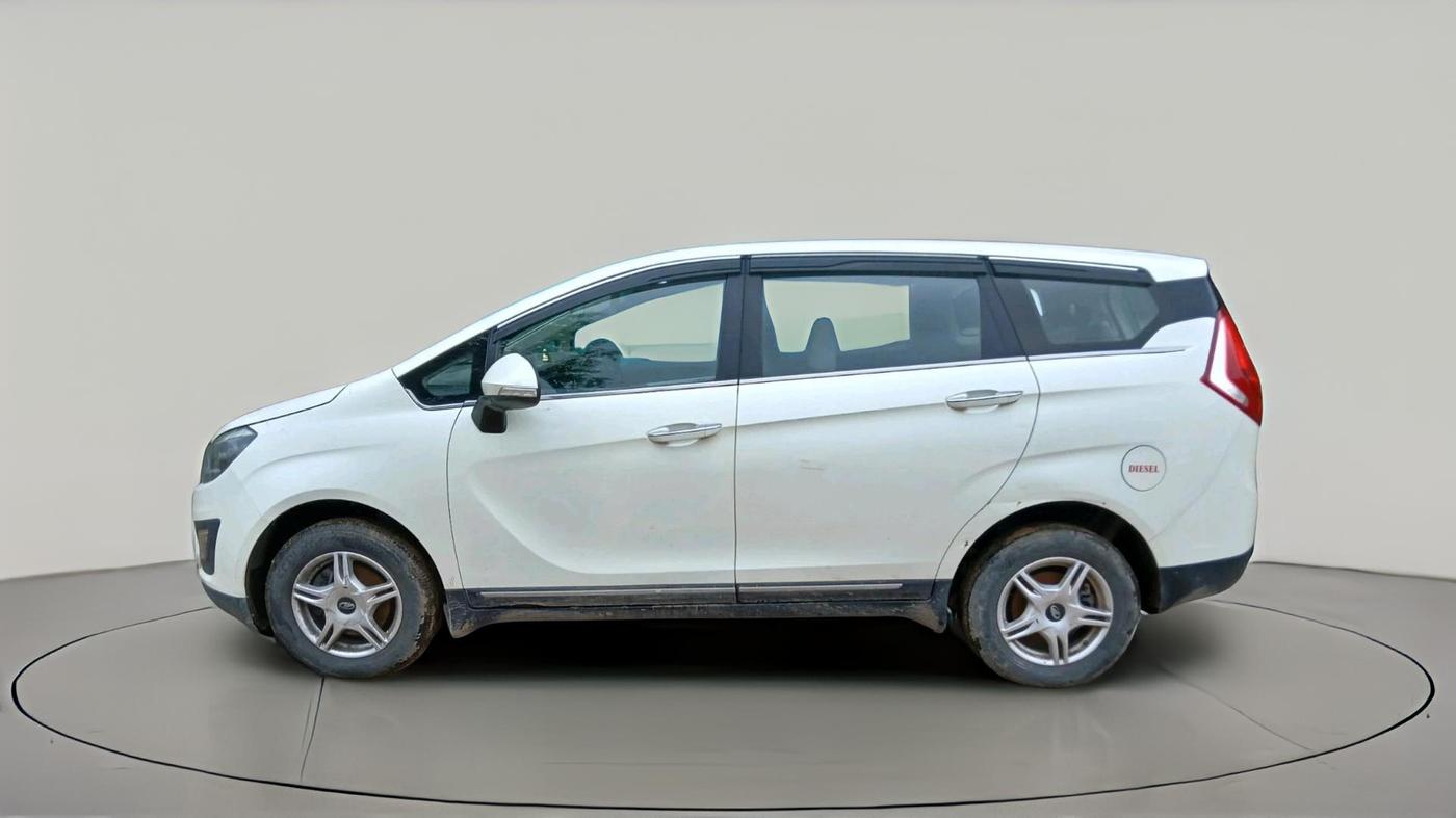 2019 Mahindra MARAZZO M6 8 STR, Diesel, Manual, 90,947 km, exterior