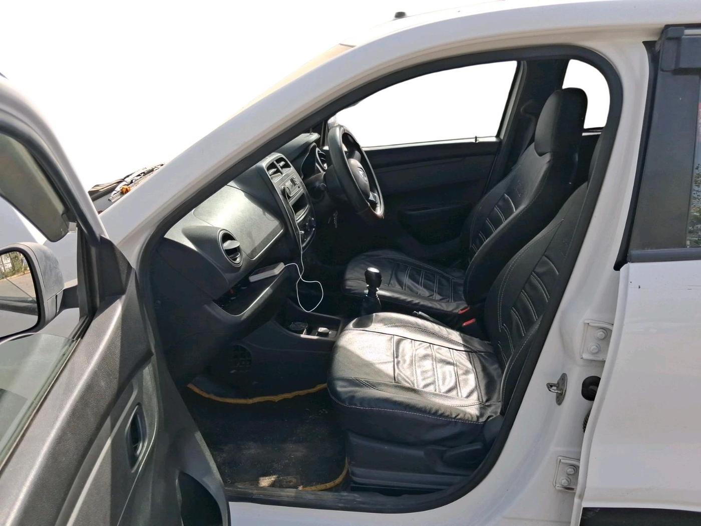 2018 Renault Kwid RXL, Petrol, Manual, 66,013 km, interior