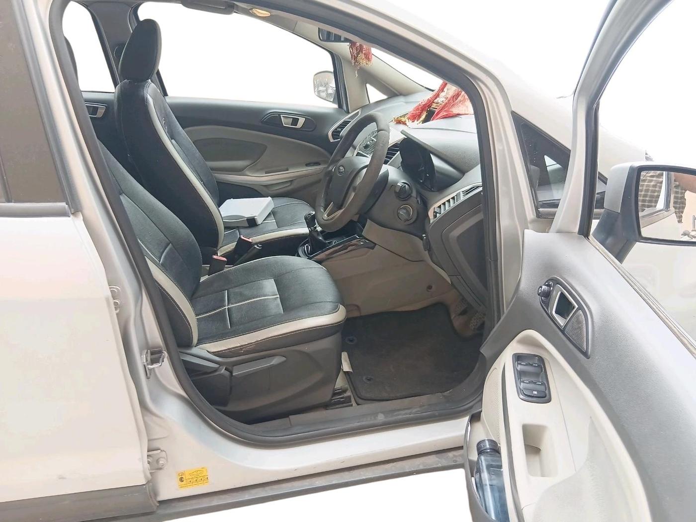 2015 Ford Ecosport TREND 1.5L DIESEL, Diesel, Manual, 98,435 km, interior