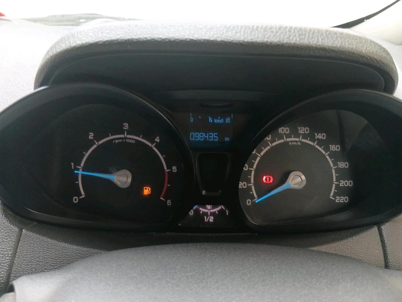 2015 Ford Ecosport TREND 1.5L DIESEL, Diesel, Manual, 98,435 km, interior