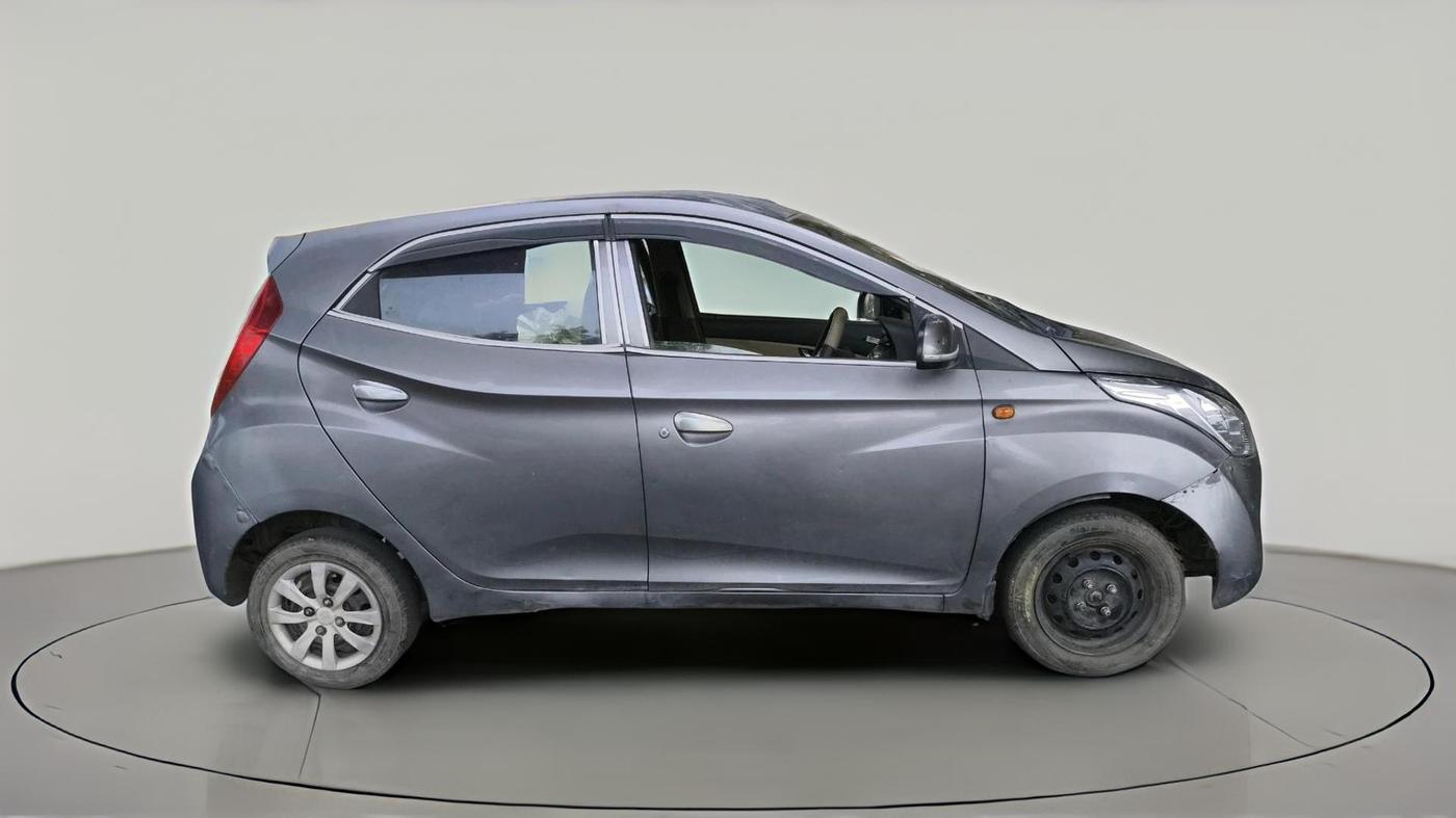 2012 Hyundai Eon SPORTZ, Petrol, Manual, 1,44,671 km, exterior