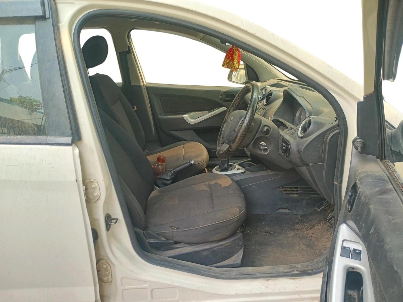 2012 Ford Figo ZXI 1.4 DIESEL, Diesel, Manual, 78,428 km, interior