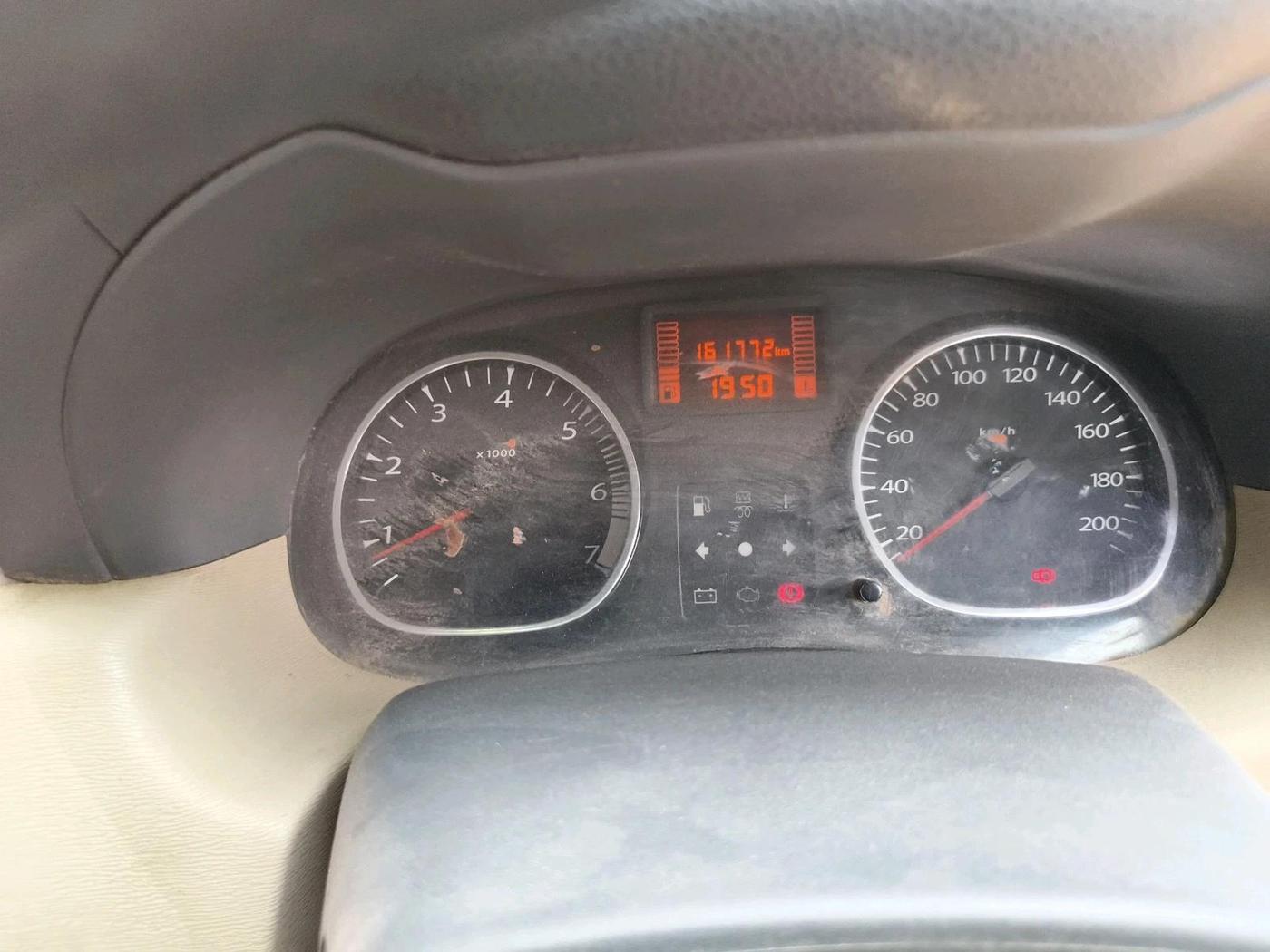 2013 Renault Duster 85 PS RXL DIESEL, Diesel, Manual, 1,61,772 km, interior