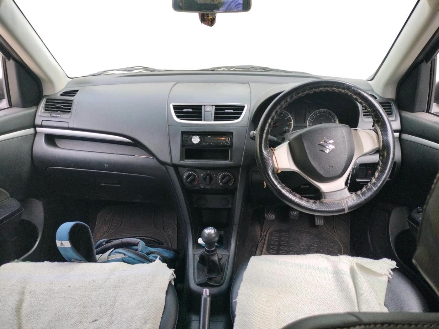 2013 Maruti Swift VXI, Petrol, Manual, 48,103 km, interior