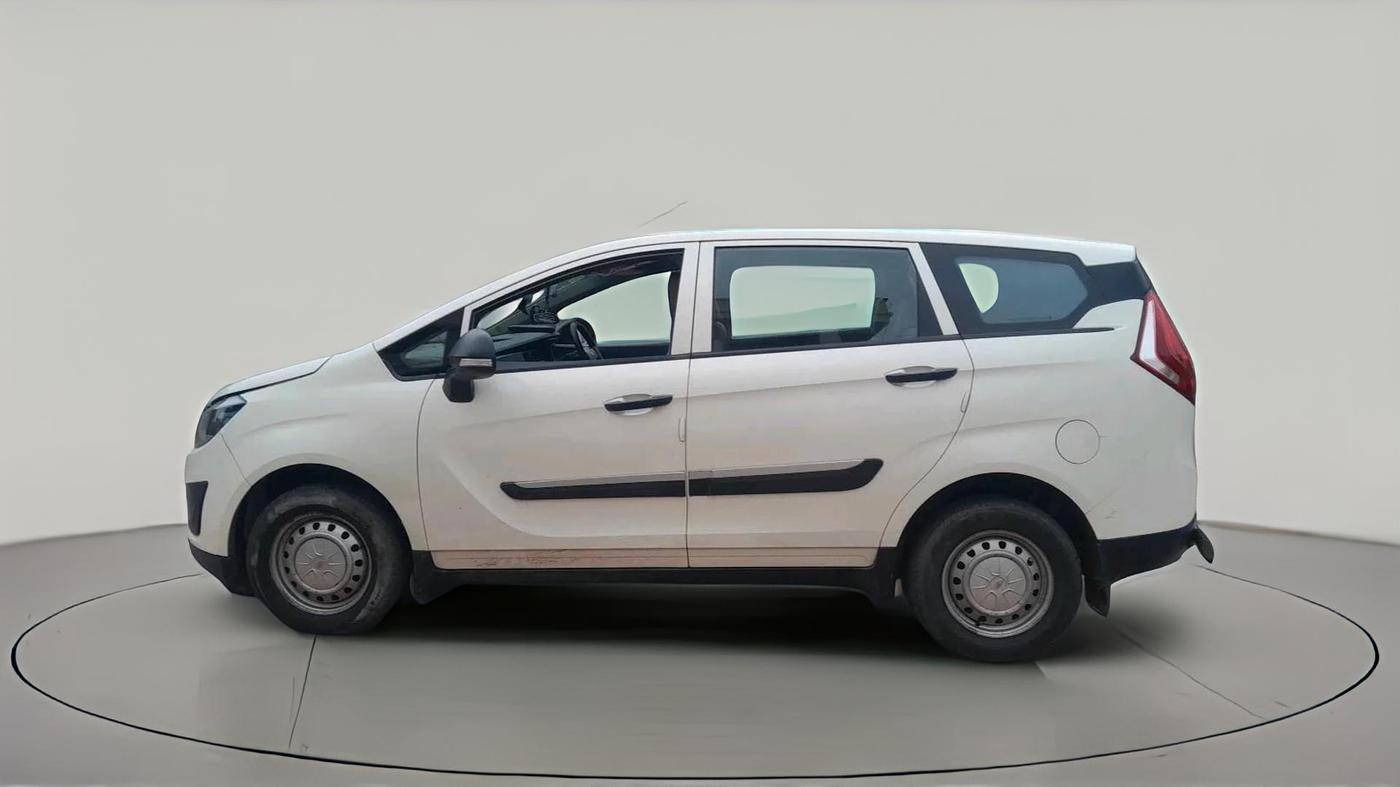 2019 Mahindra MARAZZO M2 8 STR, Diesel, Manual, 2,00,440 km, exterior