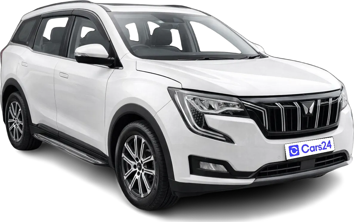 2022 Mahindra XUV700 - SUV - Diesel - Manual - ₹15.30 lakh