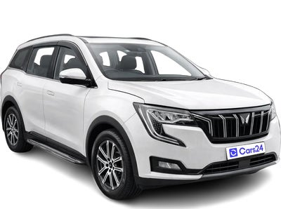 2022 Mahindra XUV700 - SUV - Diesel - Manual - ₹15.30 lakh