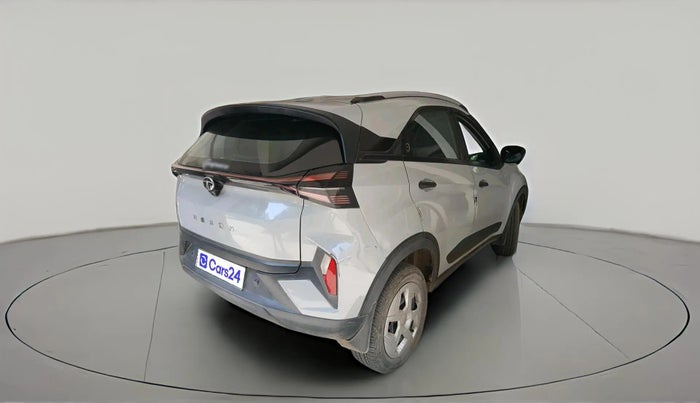 2024 Tata NEXON PURE SUNROOF 1.5 DIESEL, Diesel, Manual, 62,094 km, exterior