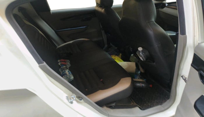 2016 Mahindra Kuv100 K4 D 5 STR, Diesel, Manual, 1,39,218 km, interior